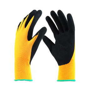 Gants enduits de sable de nitrile jaune avec doublure en polyester/nylon de calibre 13